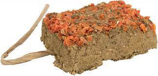 Trixie Clay Stone with carrot - Fogkoptatókő (répával) rágcsálók részére (100g)