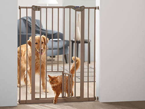SAVIC Dog Barrier Door 107cm + kisajtóval (17x28cm), standerd színben